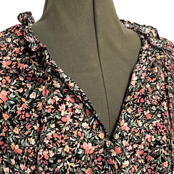 BB DAKOTA TOP - Picture 6 of 11